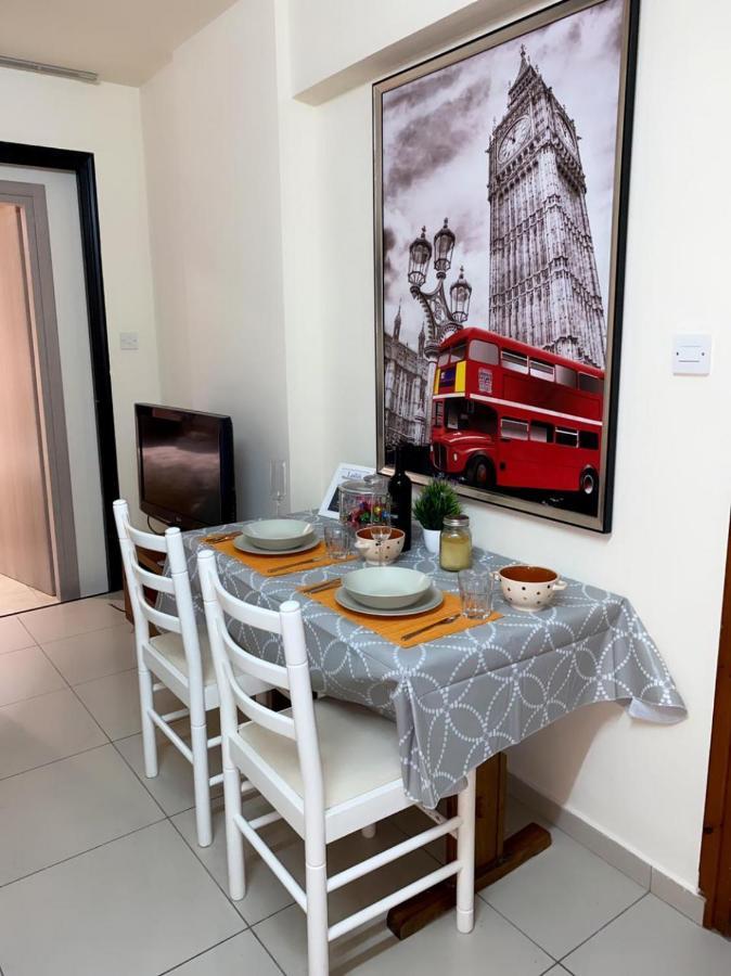 Larnaca Beach Apartment Εξωτερικό φωτογραφία